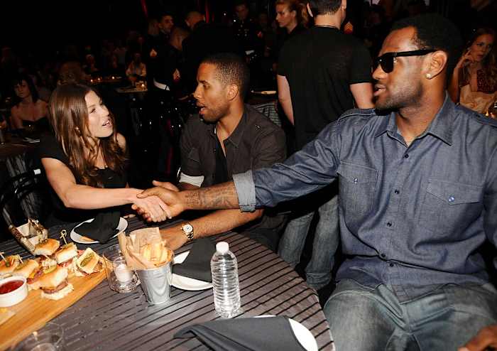 2010-lebron-james-jessica-biel.jpg